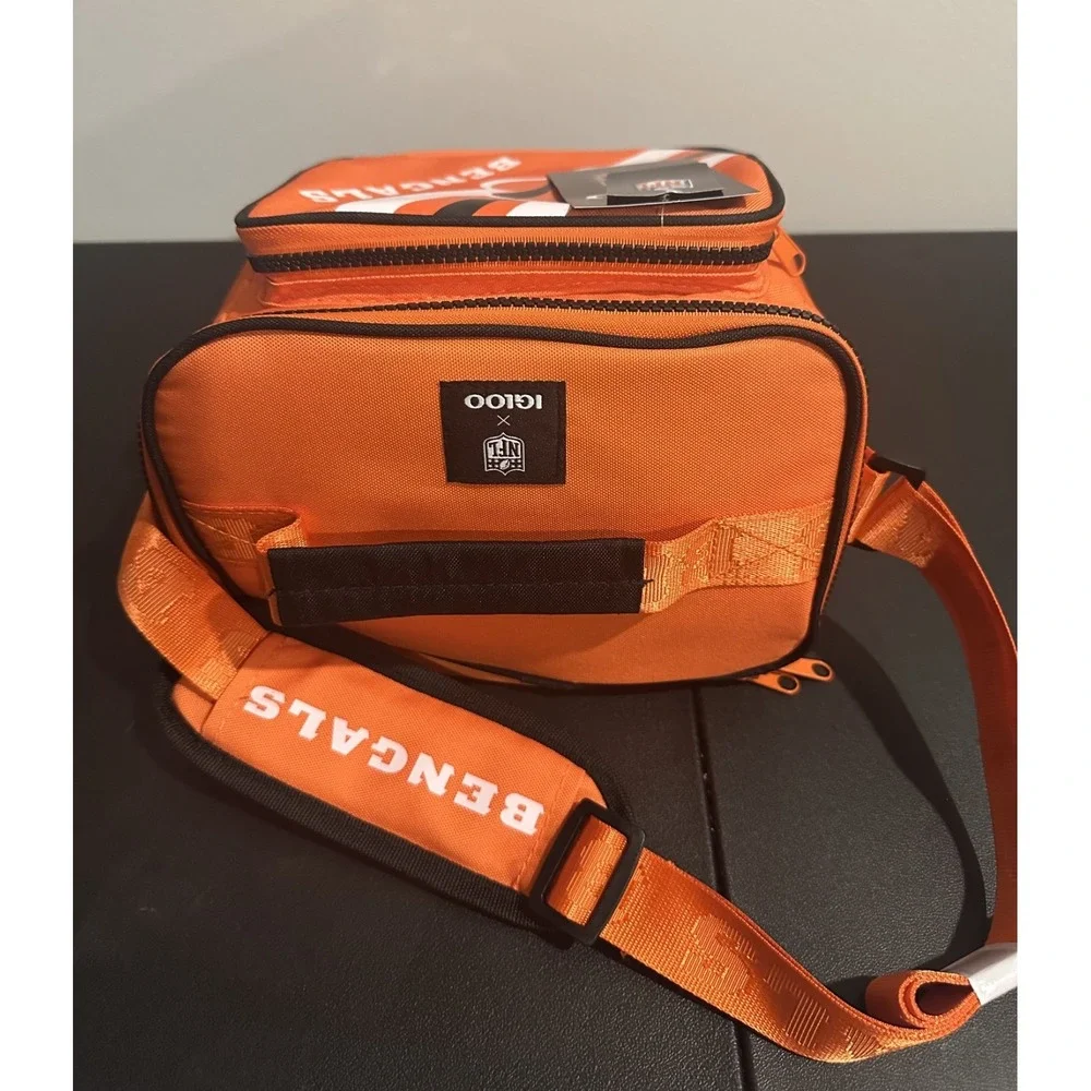 NWT IGLOO Cincinnati Bengals Square‎ Lined 4-Pack Cooler